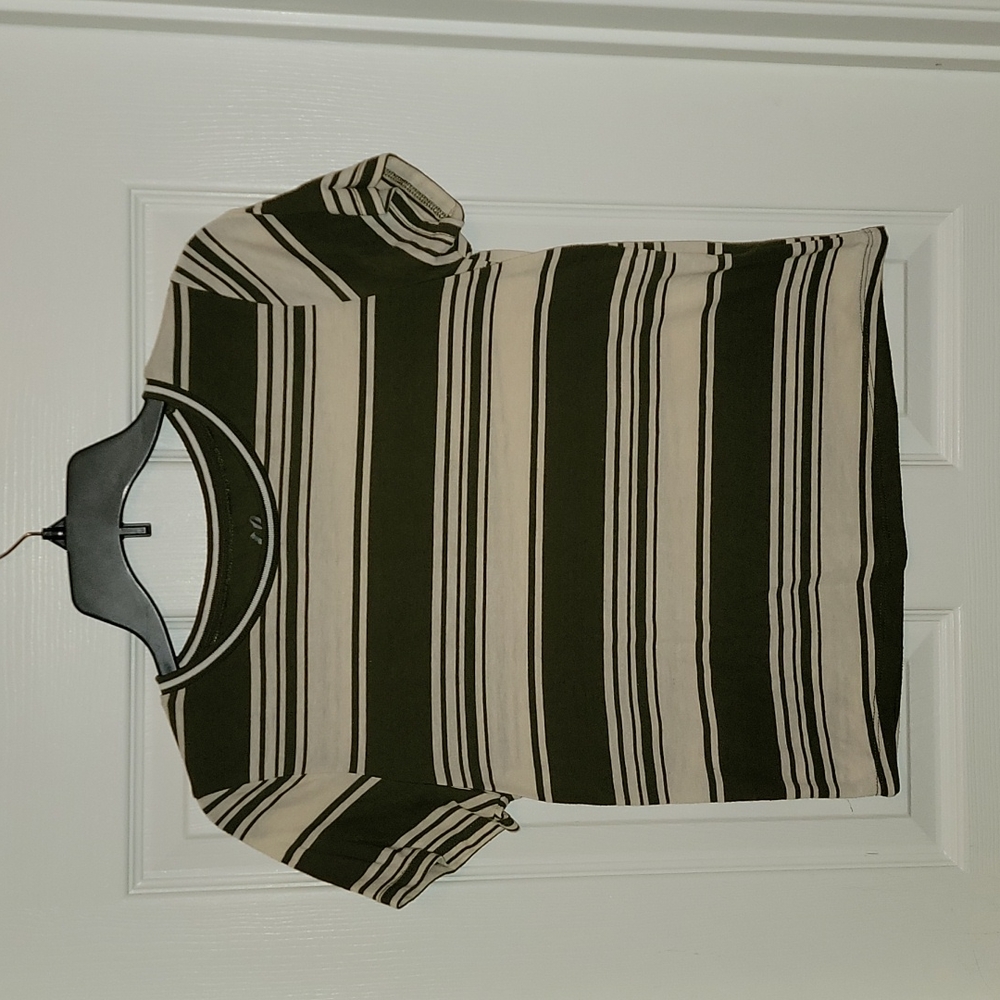 Charlotte Russe Top - Size S (Juniors)